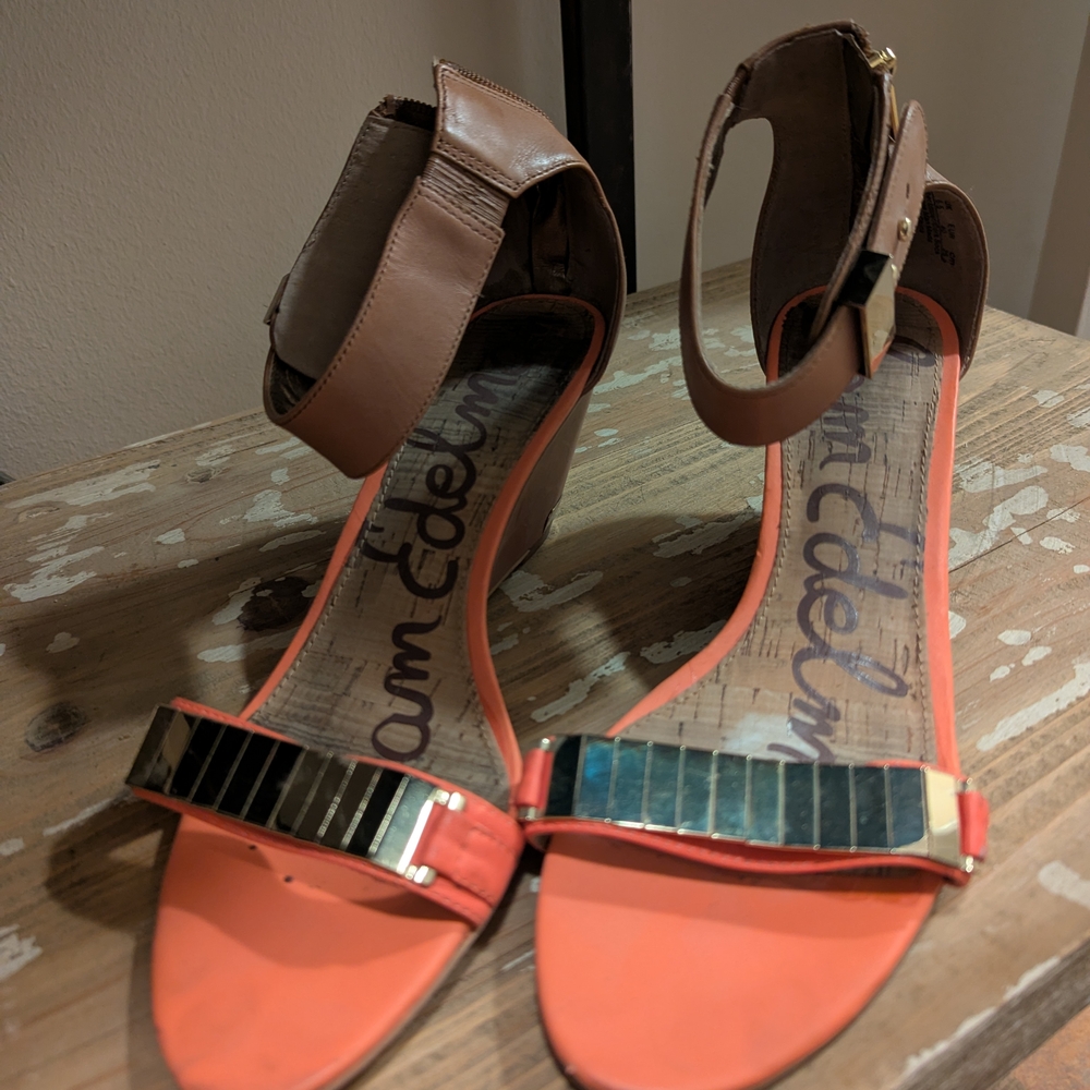 Sam Edelman Coral and Tan Wedge Sandals